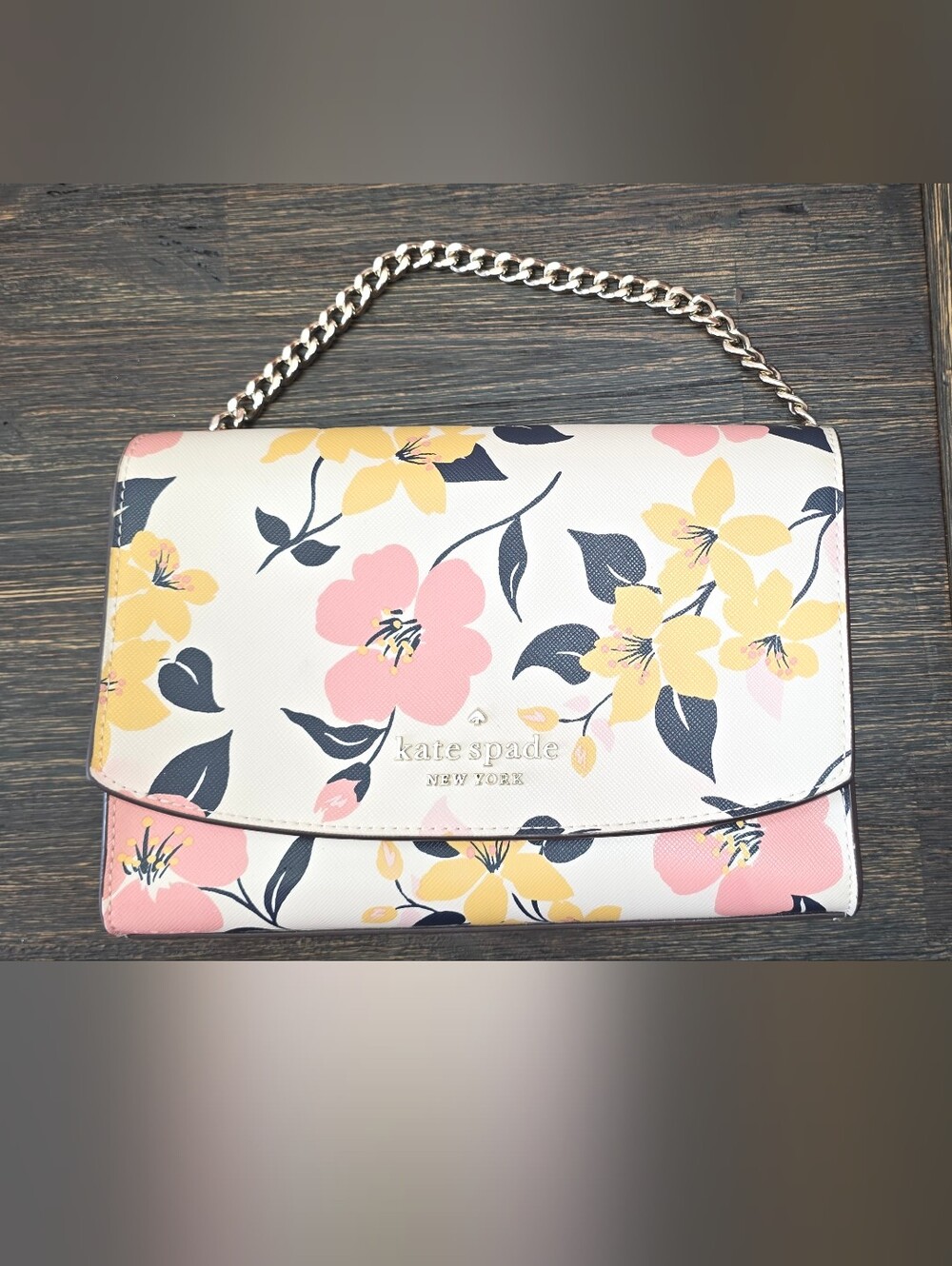 Kate Spade Carson Convertible Crossbody in the Lily Blooms floral print
